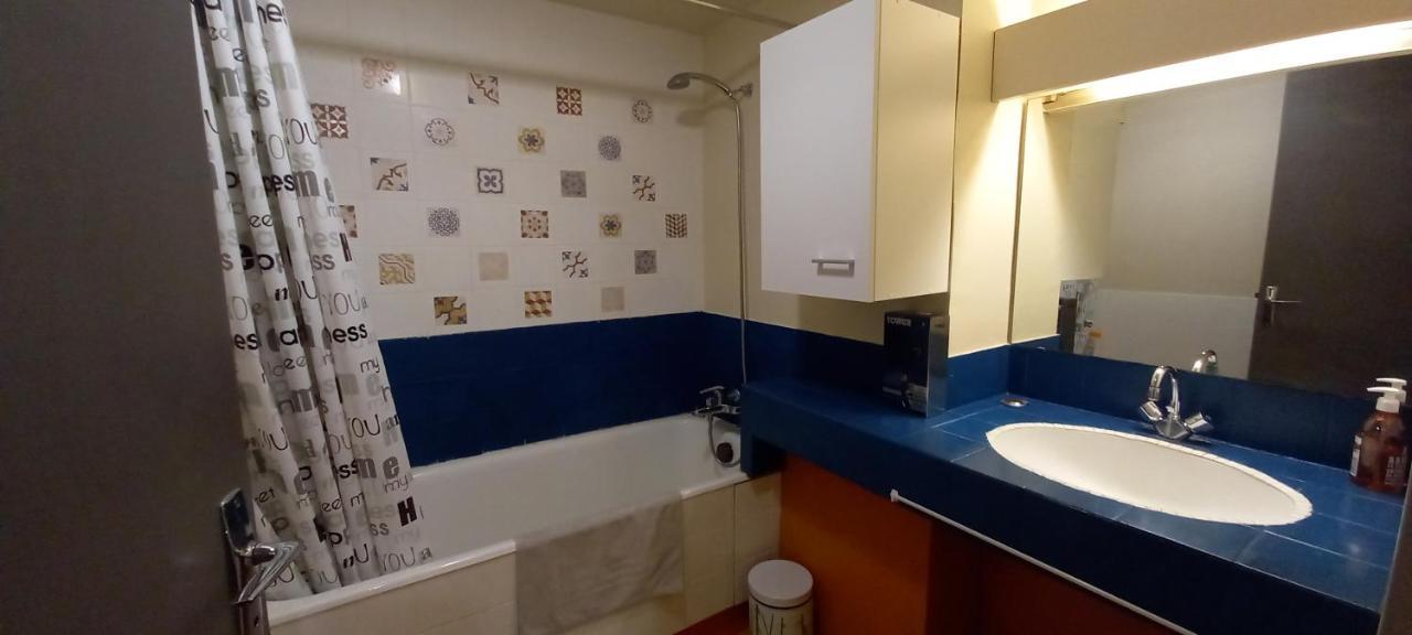 Appartamento Le Gambetta T2 Cosy Hypercentre Wifi Fibre Avec Parking Pau Esterno foto